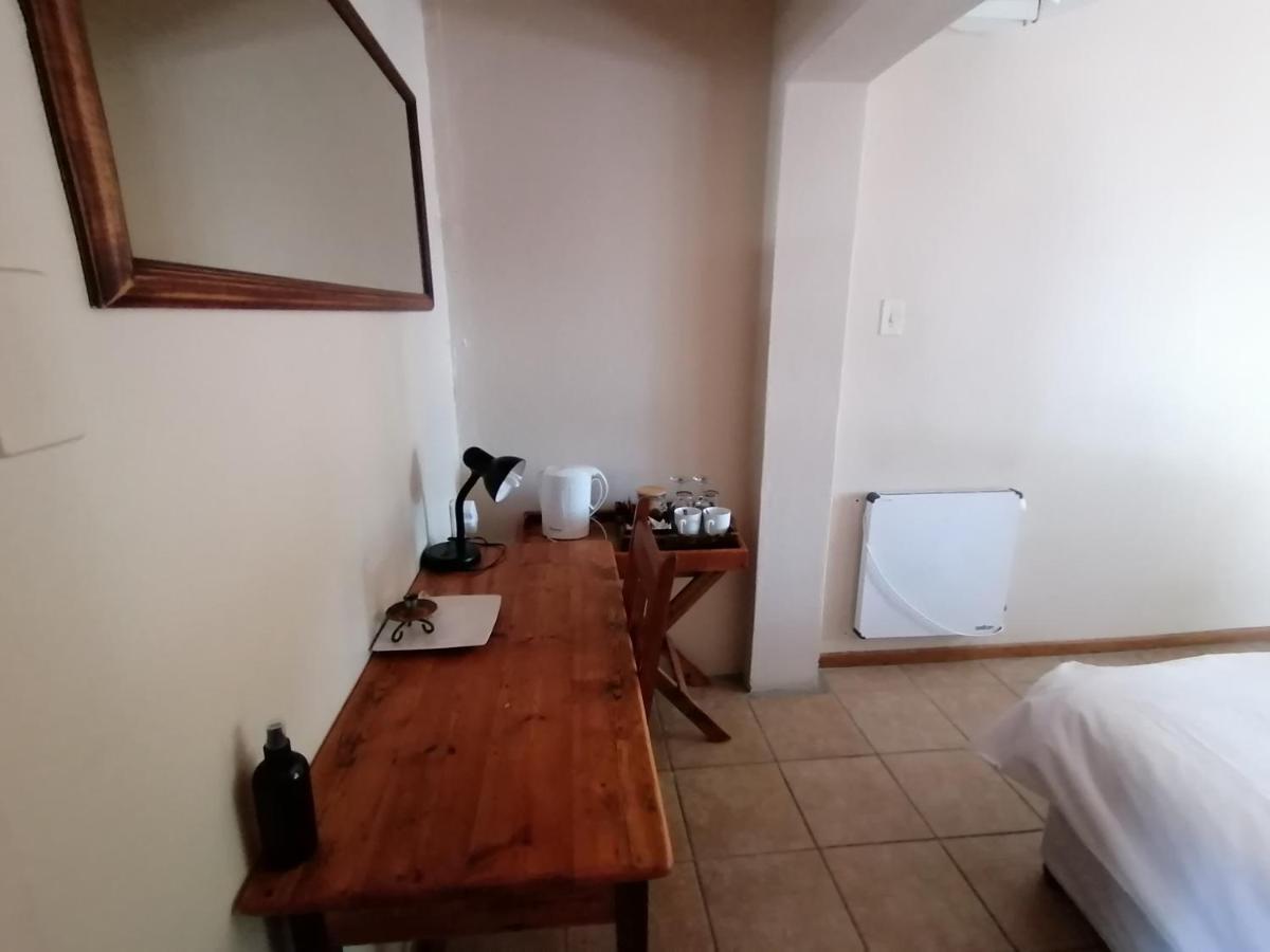 Aanhuizen Guest House Swellendam Luaran gambar