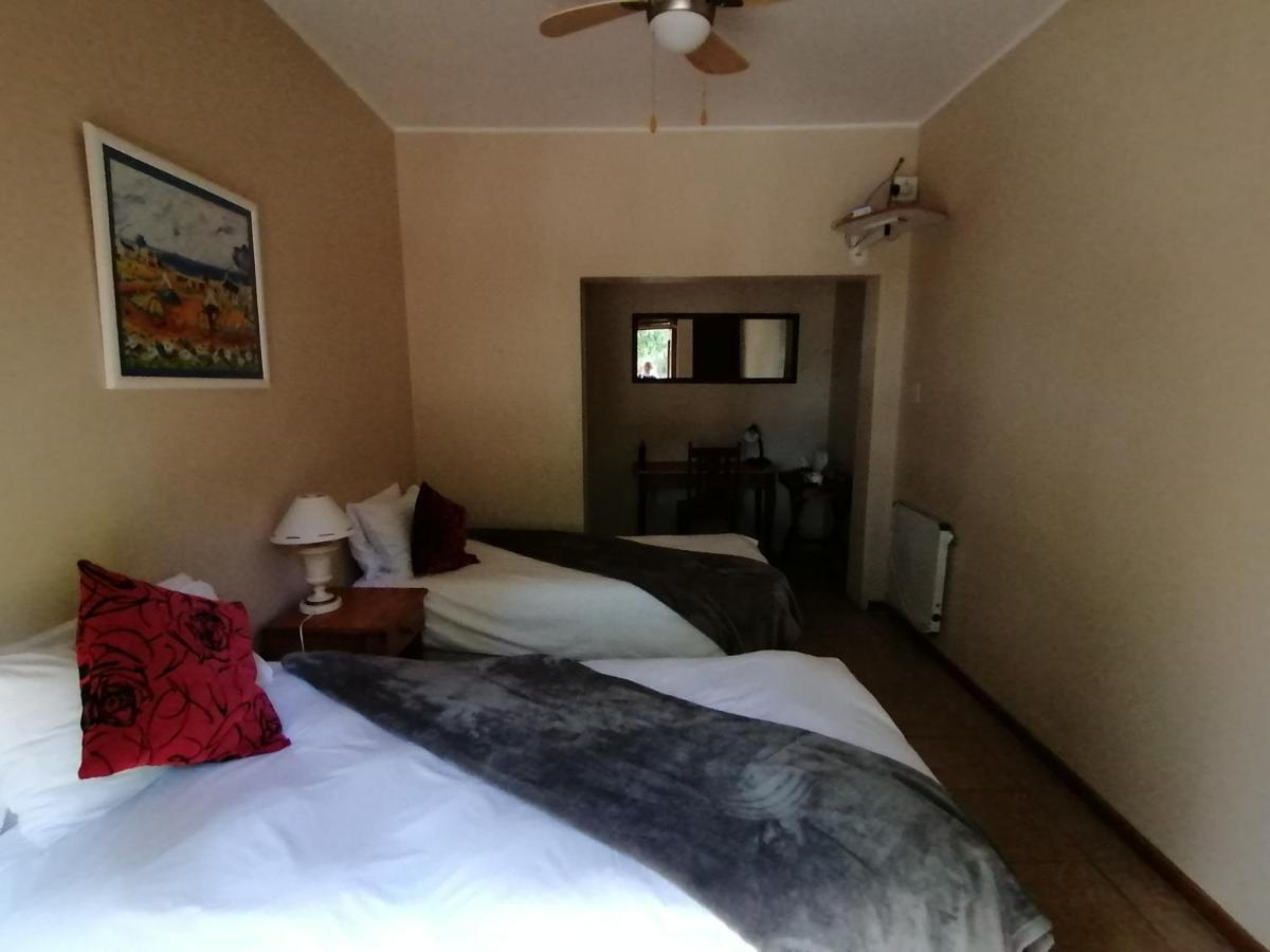 Aanhuizen Guest House Swellendam Luaran gambar