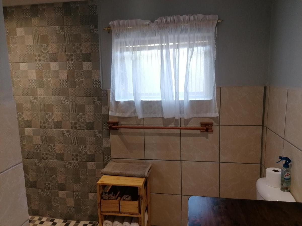 Aanhuizen Guest House Swellendam Luaran gambar